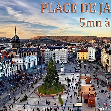 Le Petit Loft De Saint Herem Apartament *
